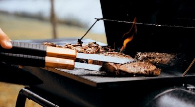 Catering en BBQ bestellen in Apeldoorn: alles wat je moet weten